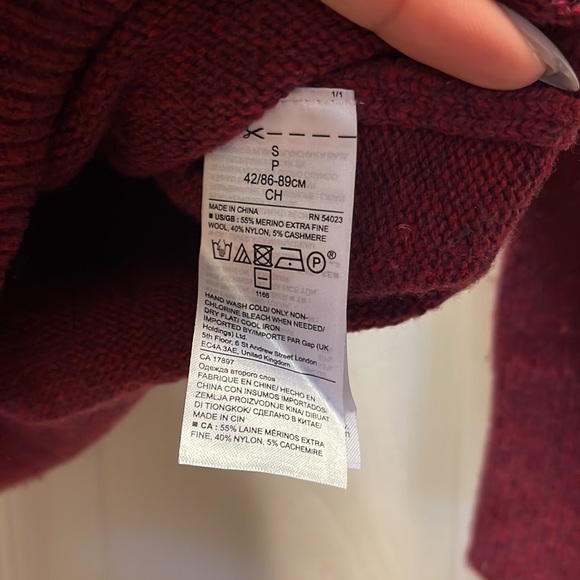 Banana Republic Merino Wool Ruffle Sweater - Picture 5 of 7